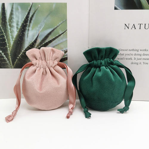 珠寶首飾包裝設(shè)計